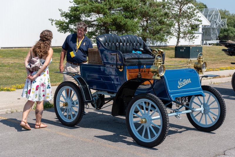 Illustration for article titled Horseless Carriages Visit Our Museum